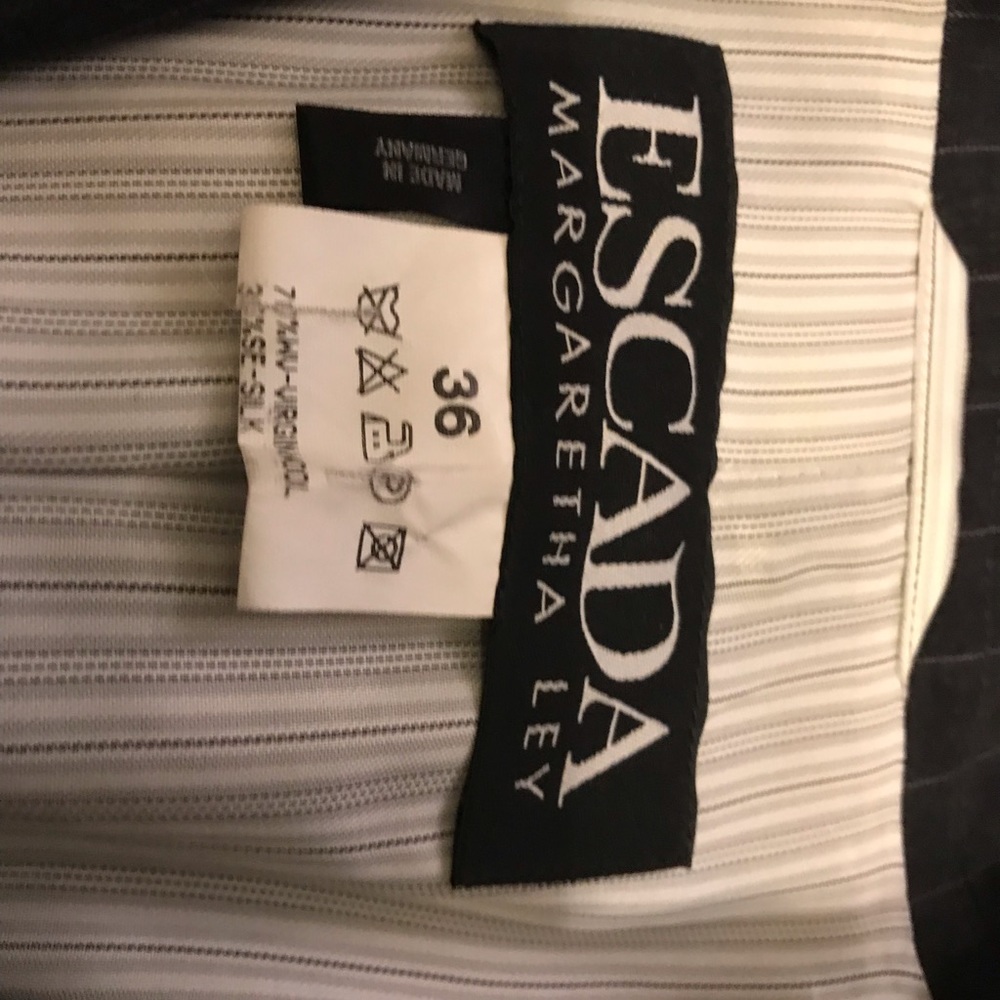 Designer wool / silk blazer NEGOTIABLE MAKE OFFER
